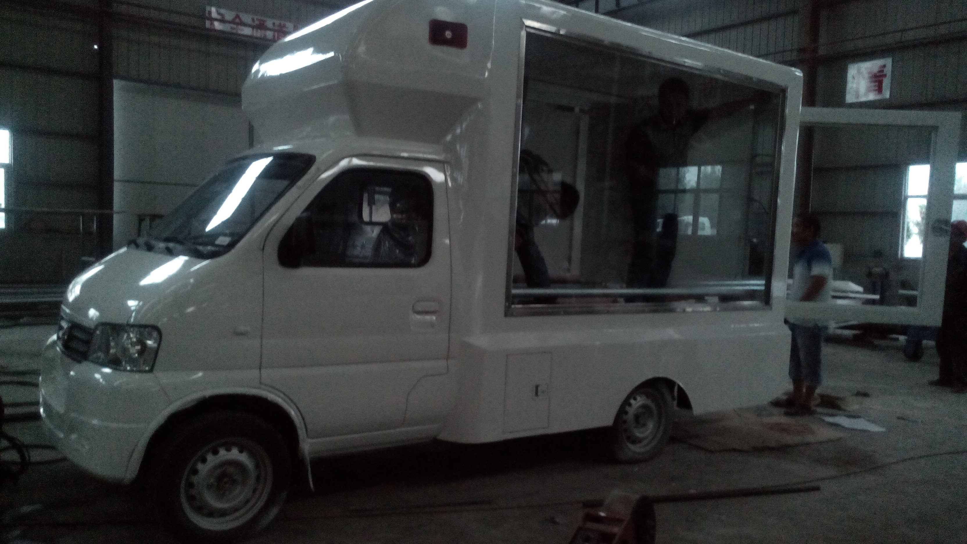 東風(fēng)HCQ5022XXCDFA型宣傳車