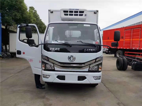 (國六4.2米)東風多利卡冷藏車